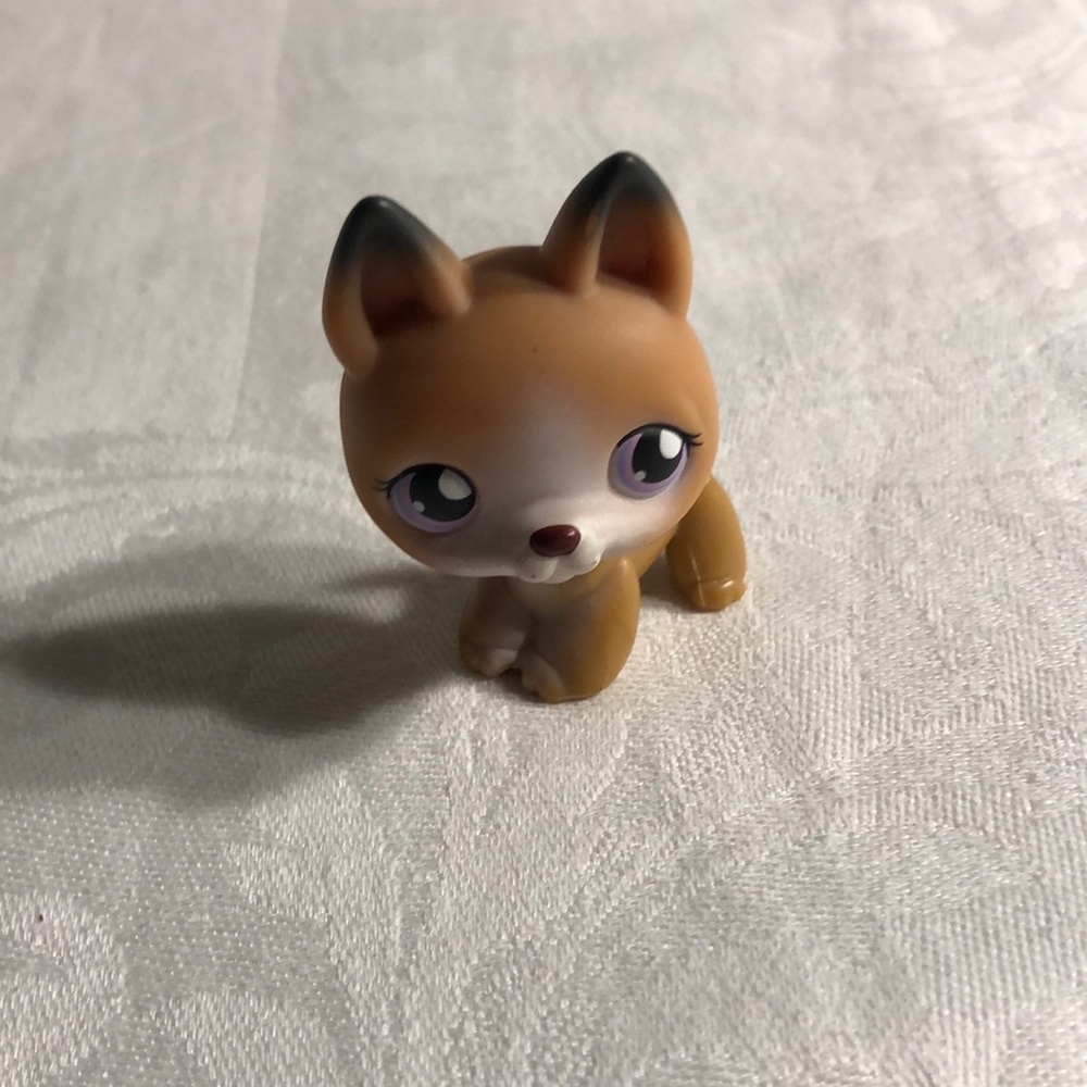 Littlest Pet Shop #112 German Shepherd Dog LPS